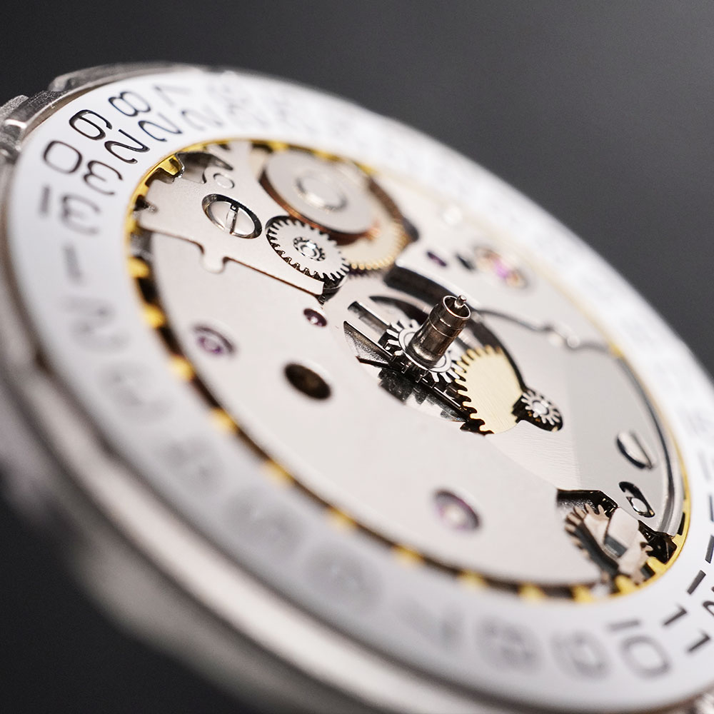 ETA2824 시계에 적합한 고급 25석 고정밀 PT5 - Luxury Watch White 리뷰 및 가격